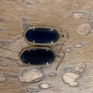 Kendra Scott Elle navy blue earrings